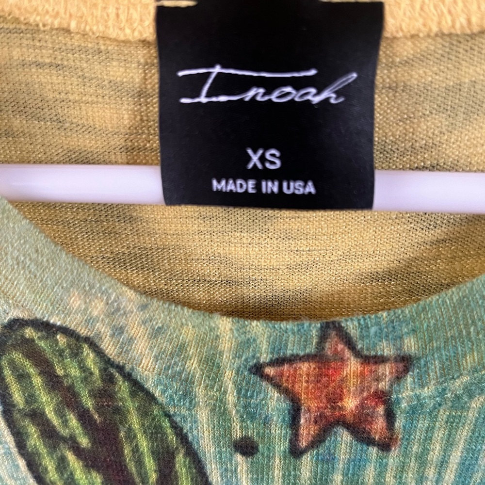 Uniquely Patterned Tunic Style Top - image 4